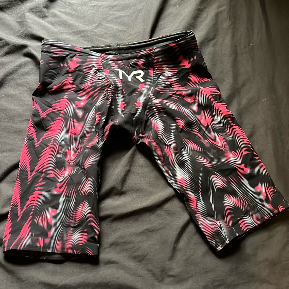 TYR men's Venzo